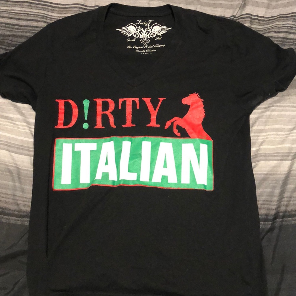 Lucky 7 shirt size small